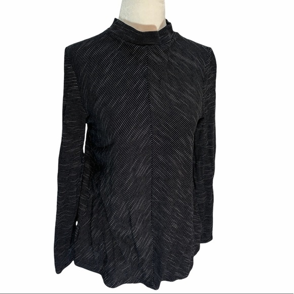 𝅺ZARA Mock Neck Long Sleeve Black/White Top S - Picture 1 of 8